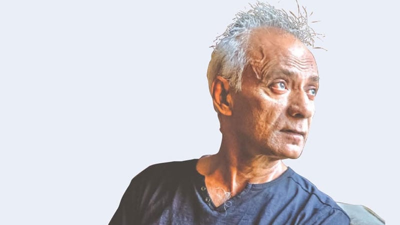 ৪২ বছর পর আবার মঞ্চের আলোয় সৈয়দ জামিল আহমেদ