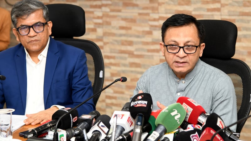 ৬৩.৪ বিলিয়ন ডলারের রপ্তানি লক্ষ্যমাত্রা সরকারের