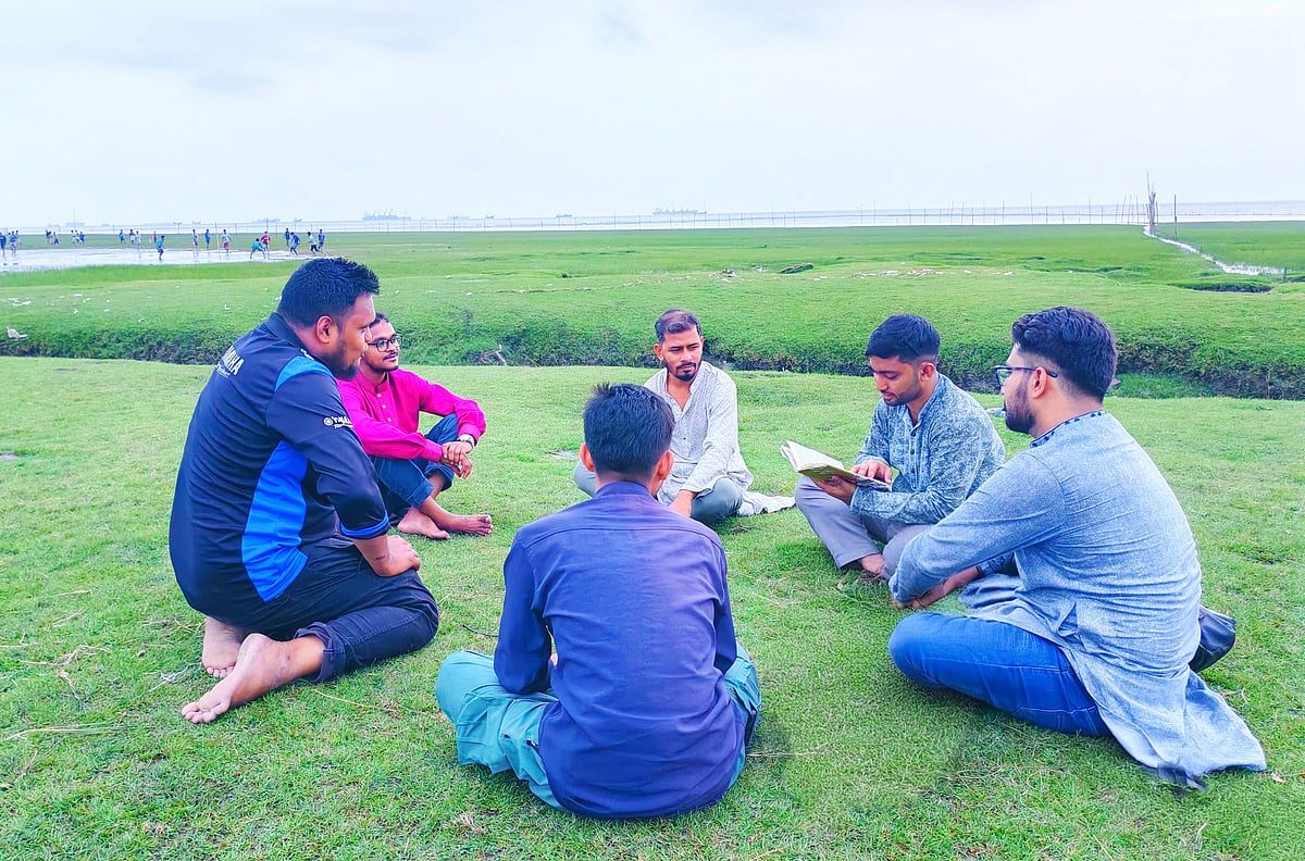 ‘আমাদের নেই কোনো ভয়’ গল্প সংকলন নিয়ে পাঠচক্র