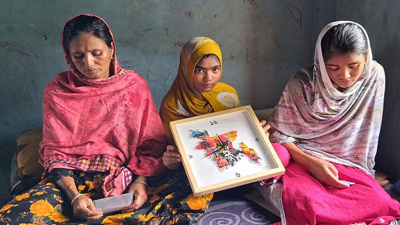 অভাবে বন্ধ জুলাই শহীদ সাব্বিরের সন্তানদের লেখাপড়া, নেই থাকার জায়গা