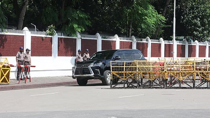 বঙ্গভবন ছাড়লেন সাবেক রাষ্ট্রপতি সাহাবুদ্দিন