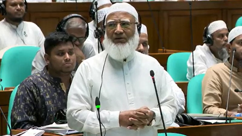 এমপিরা পৃষ্ঠপোষক না হলে দুর্নীতি কানে ধরে বিদায় নেবে