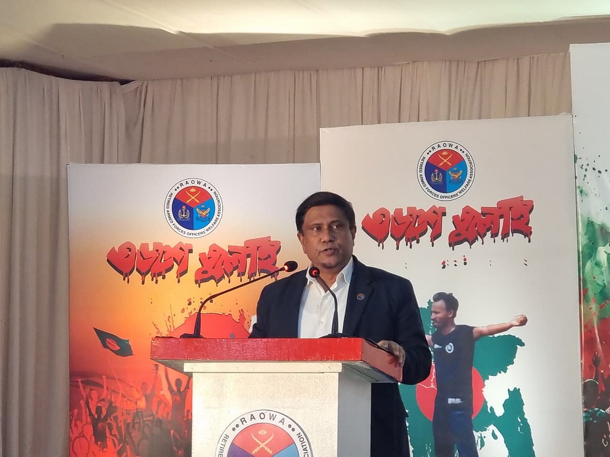 জুলাইকে অস্বীকার করে বাংলাদেশকে এগিয়ে নেওয়া সম্ভব নয়: প্রতিরক্ষা উপদেষ্টা
