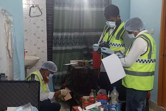 খাবার আনতে বলে আর দরজা খুললেন না, রাতে উদ্ধার সিরিয়ার নাগরিকের মরদেহ
