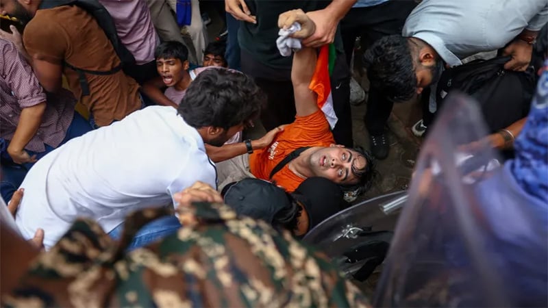 ককরোচ জনতা পার্টির বিক্ষোভ কতদূর গড়াতে পারে