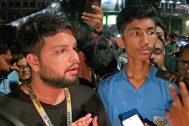 কঠোর কর্মসূচির ঘোষণা দিয়ে শাহবাগ ছাড়লেন আন্দোলনকারী শিক্ষার্থীরা