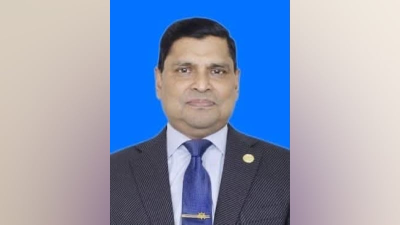 নতুন নৌবাহিনী প্রধান হলেন রিয়ার অ্যাডমিরাল মিসবাহ উল আজীম