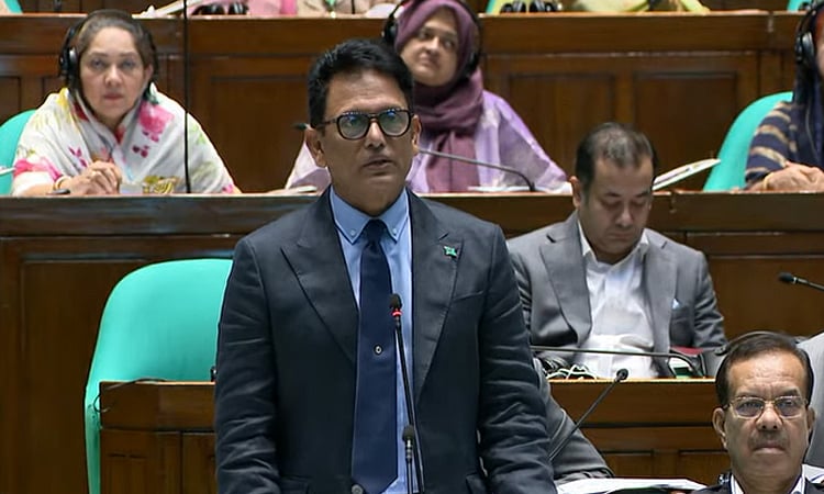 পরীক্ষা দিতে না পারাদের জন্য বিশেষ সুযোগ, ভুল প্রশ্নে পূর্ণ নম্বর: সংসদে শিক্ষামন্ত্রী