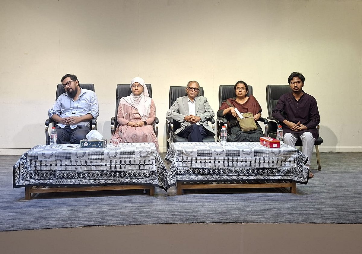 সাধারণ মানুষের চোখে জুলাইয়ের গল্প
বলল ‘জুলাই ডায়েরিজ’