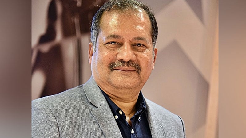 সাংবাদিকদের অ্যাক্টিভিস্ট হওয়া উচিত নয়