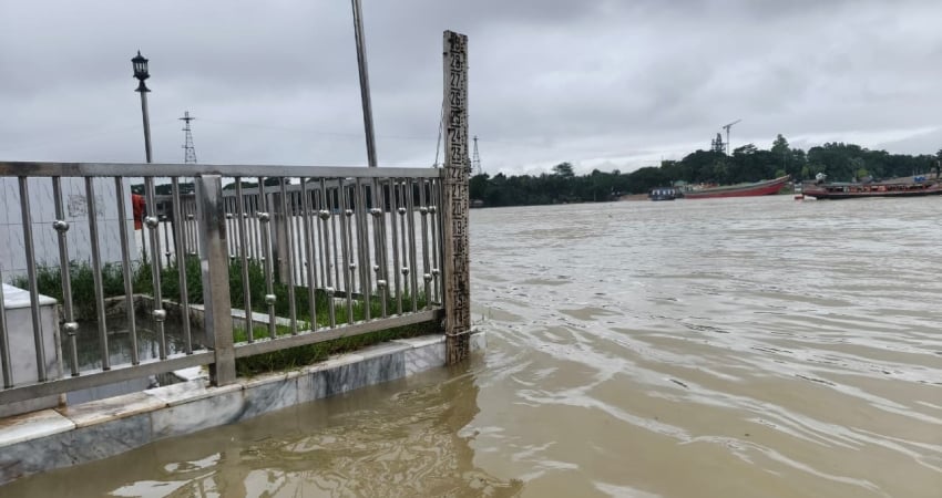 সুনামগঞ্জে দুই নদীর পানি বিপদসীমার ওপরে